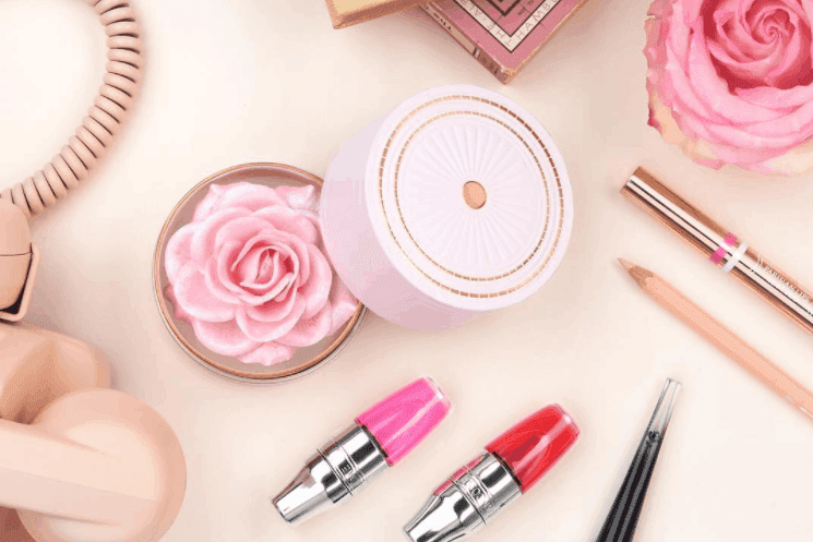 Lancôme Is About To Launch A New Highlighter