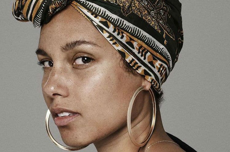 The Powerful Reason Alicia Keys Is Wearing Makeup Again