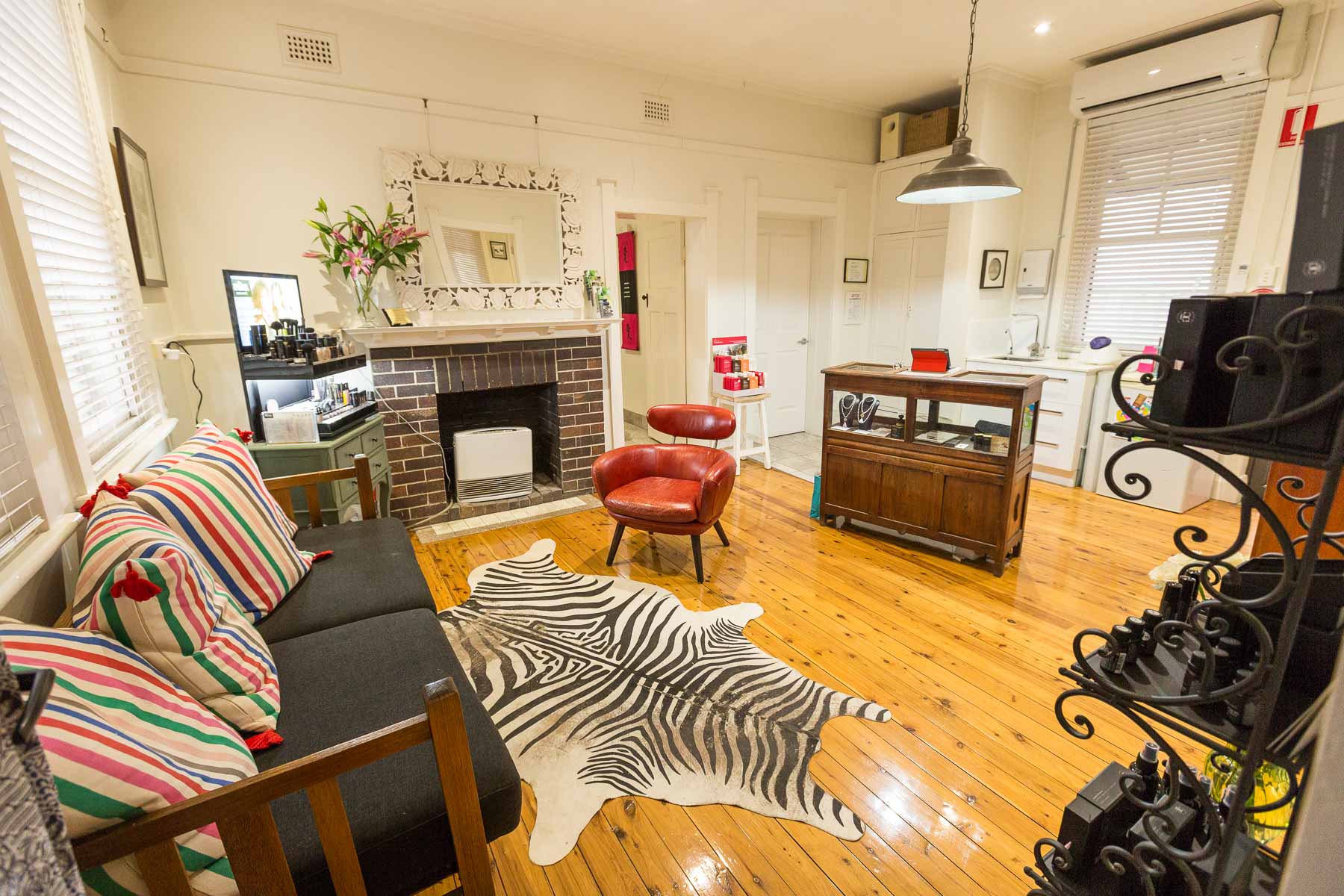 Skin and Tonic, Armidale, directory listing on Beauticate
