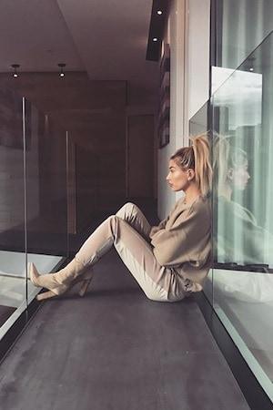 Hailey Bieber relaxing at home, downtime routine