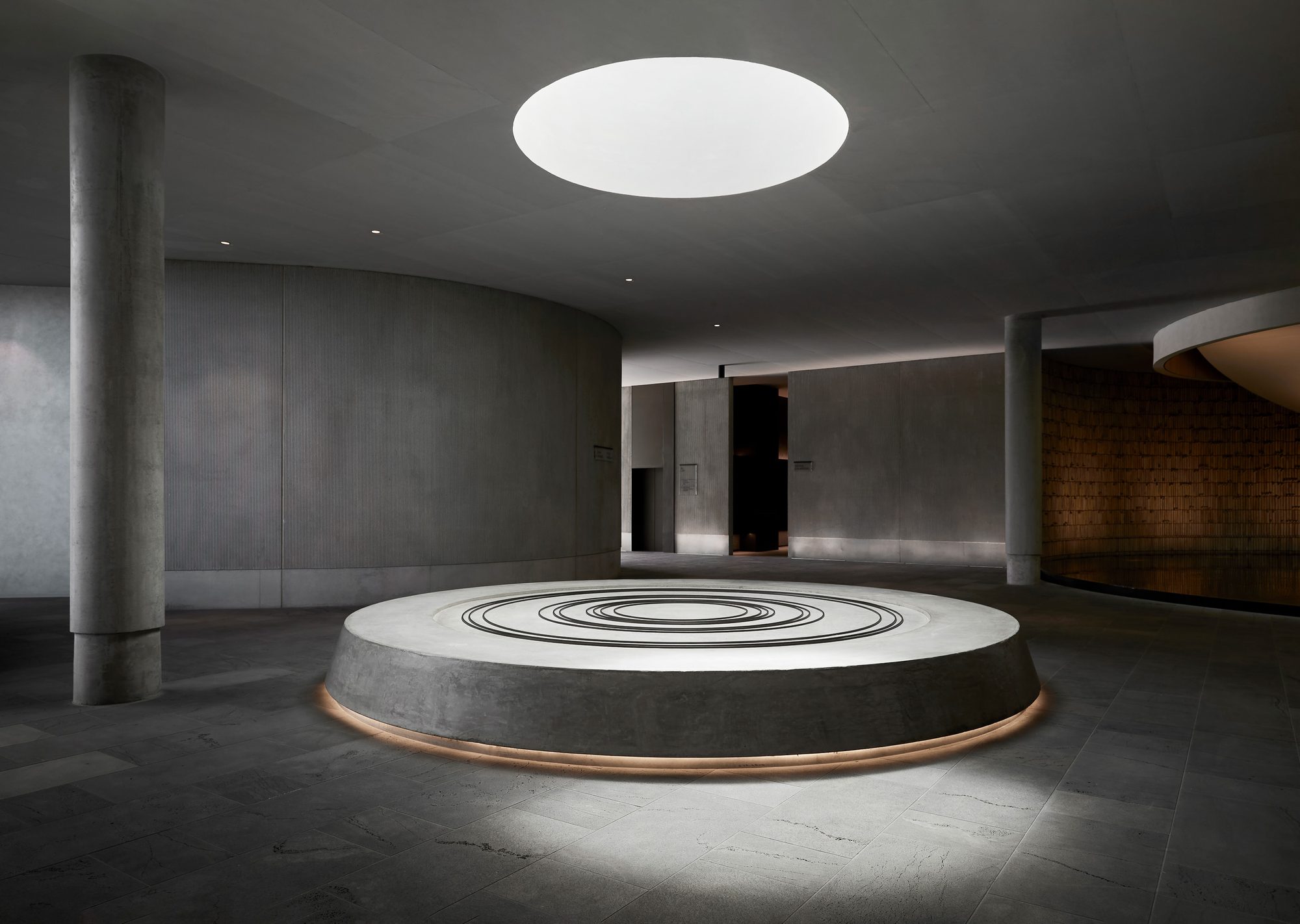 The circular meditation chamber lit by a round skylight at Alba Thermal Springs