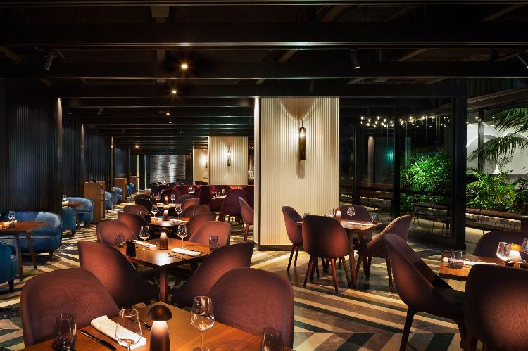 West hotel solander dining